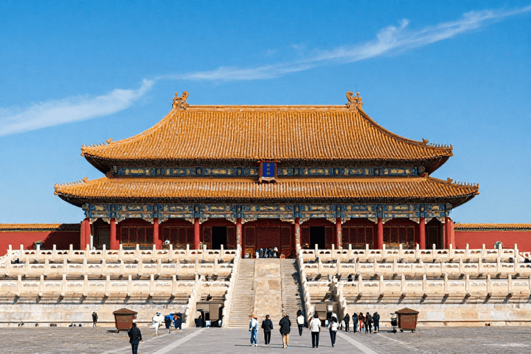 文化遗产素材：故宫太和殿全景：红墙黄瓦的历史瑰宝