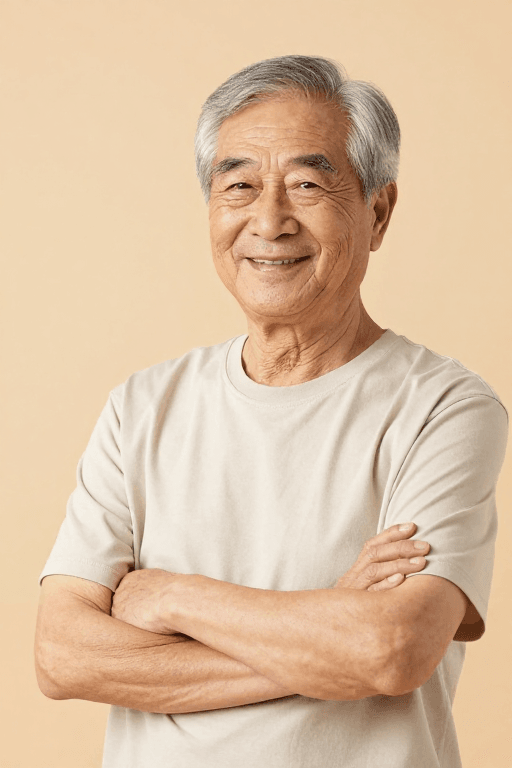 健康养老素材：慈爱长者笑容：健康养老温情摄影