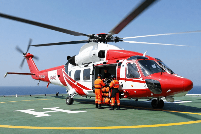 专业装备素材：海上救援：Sikorsky S-92高速作业实拍