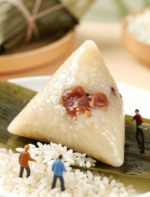 中国传统美食素材：微观视角下的粽子与米粒运输