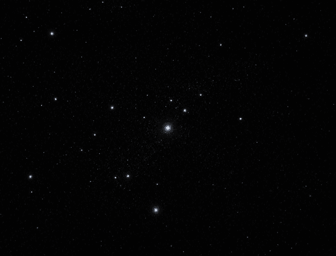 星空素材：深邃星空：璀璨恒星与光晕的静谧宇宙